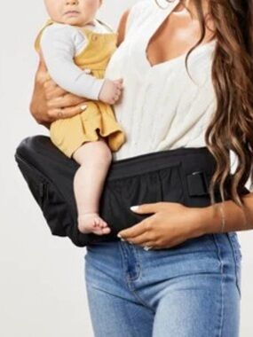 NWOT Tushbaby Carrier